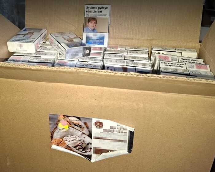 Контрабанда зі смаком морозива: фура з фальсифікатом алкоголю та цигарок спіймана на Одещині