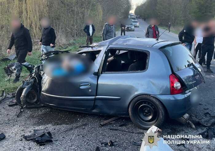 ДТП на Вінниччині: кількість загиблих зросла до трьох, восьмеро поранених