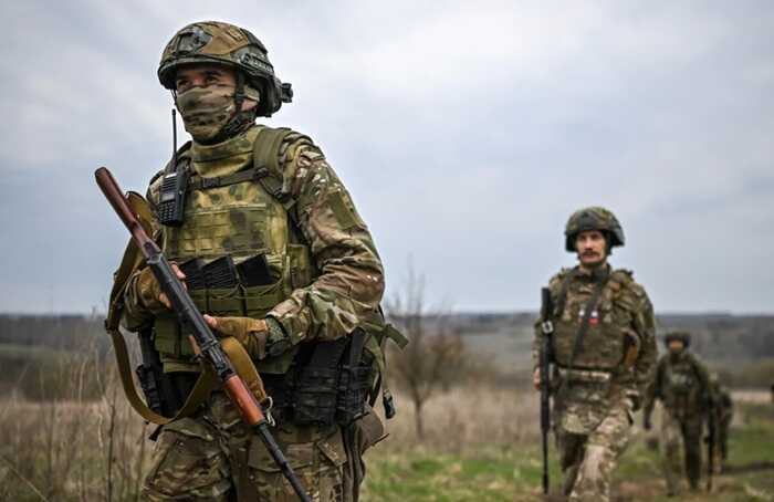 Російська армія перекидає нові підкріплення для посилення тиску на ключових ділянках фронту, — FT